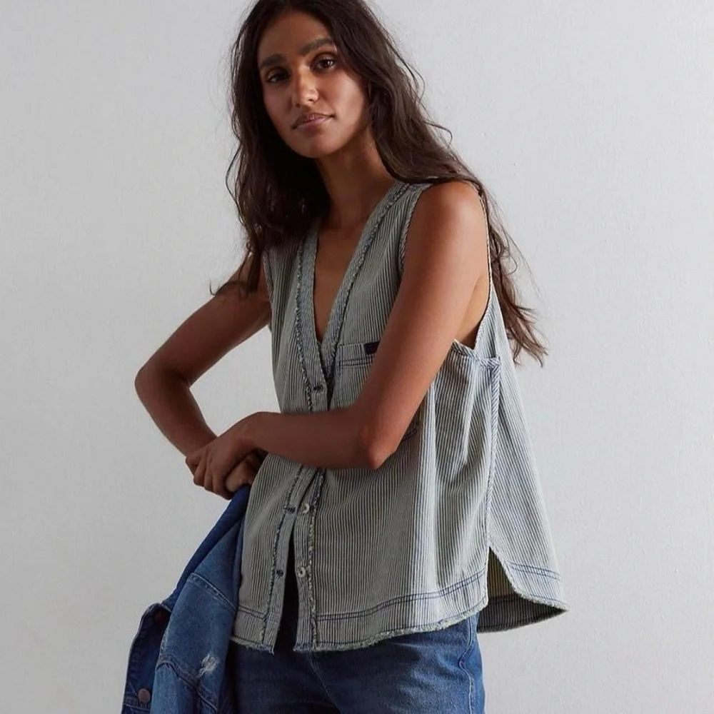 NWT Free People We the Free South Side Tank in Indigo Railroad Stripe - M - Picture 4 of 9